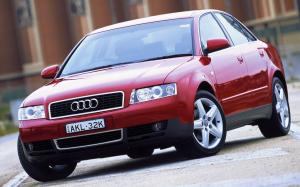 Audi A4 2.0 Sedan 2001 года (AU)